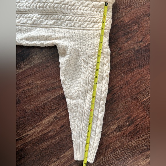 Aran Sweater Market Irish Wool Cable Knit Fisherman Sweater Cream M - Picture 7 of 7